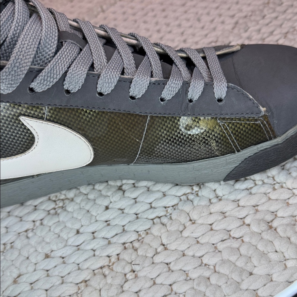 Nike Blazers size 11 - Picture 4 of 13